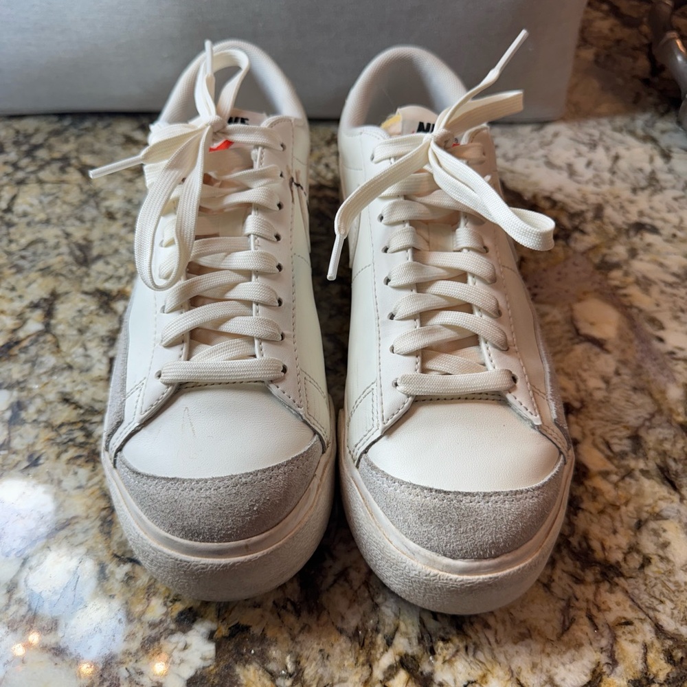 Nike Women's Cream and Gray Sneakers